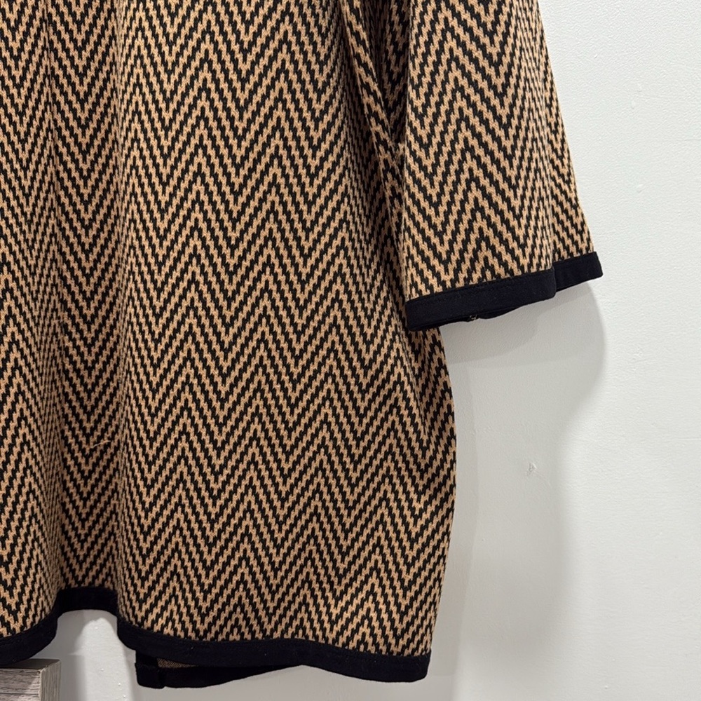 LIZ CLAIBORNE Career Chevron Brown and Black Open Front Blazer Cardigan-Size XL - Picture 3 of 4